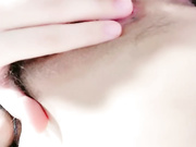 白丝小宝贝大学生深夜兼职赚学费特写展示