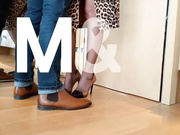 母狗勾引翘起屁股被操到白浆喷出