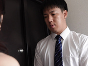 [DASS-329] 下流又美味地持续吸吮的已婚人妻。森沢かな【破解】 - 1of5