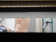 大奶丈母娘洗完澡2