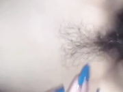 车震调教极品骚货，肤白貌美还没插进去就流水了，对白淫荡