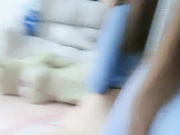 颜值不错粉奶粉逼妹子诱惑秀 情趣透视装对着镜子自摸沙发翘屁股漏粉逼 很是诱惑不要错过