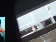 某校園公共女廁暗藏多視角連續拍攝各種類型學妹如廁 還未開苞一線天饅頭逼絕對誘人 1080P高清原版