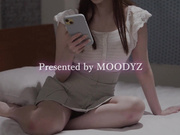 [MIDV-945] 裸も見たことない。付き合いたての彼女。一緒に参加したサークル飲み【破解】 - 1of5