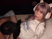 [MUKC-084] 萌え袖 細身美脚 中出し放題 従順コスプレ少女を猛烈にハメ倒す 絶対着衣性交 円井萌華【破解】 - 2of5