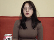 [BLOR-265] クールな巨乳エステティシャン…中身は超インドアオタクおねえさん 性感マッサージと凄チ●ポで徹底的にイカされ半泣きに… - 1of5