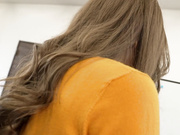 [MEYD-964] 通勤ラッシュにベビーカーを押して電車に乗ってくる人妻は痴●されてもしかたない…【破解】 - 3of5