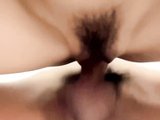 黄毛纹身小太妹全程露脸跟小哥激情啪啪，激情上位让小哥无套爆草，后入干小屁股内射中出，小骚穴特写好骚啊