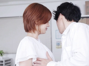 [破解] ROYD-234 朝起きたら部屋に下着姿の同期女子社員！ いつも生意気で悪態ばかりついてくるのに、甘えてきたので… 希島あいり - 4of5