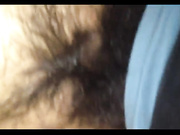 大白天在家玩弄小女友 她害羞的遮住臉 插兩下劇開始呻吟了