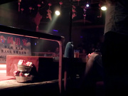 国内乡村时装表演模特透露出自信