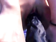 情侣直播玩弄骚穴爽到大叫淫液流出