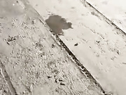 非常屌的90后白虎村姑和鲜肉级男主播户外野战太多蚊子了只好去人家的毛坯房里脱光了继续干