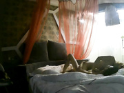 古风艺术宾馆年轻小情侣开房造爱妹子貌似心情不好喝酒不想打炮男友各种挑逗最后成功啪啪啪居然给操哭了