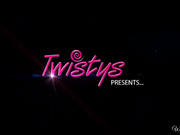 WhenGirlsPlay.18.11.18.Emily.Willis.And.Paige.Owens.Ba