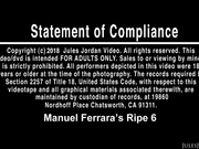 18 大鸡巴插入18岁女生的小嫩穴