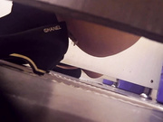 外站最新流出盗神国内某大型商城暗藏隔间TP陆陆续续来方便的美眉来大姨妈的排卵期的阴毛浓密的都有特点