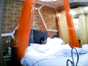 活泼开朗清纯美女大学生妹子与男友开房啪啪急不可耐扒掉内裤强势进入娇嫩呻吟好像内射干2炮第二炮刺激