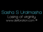 国外破处大片掰开逼逼特写处女膜第十三部 展示眼镜妹子被破处过程被插得流泪 很是诱惑喜欢不要错过