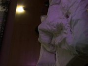 女友闺蜜最近被男友甩了，背着女朋友偷偷约她出来酒店开房啪啪把她从失恋中解救出来