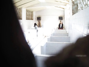 潜入人才市场公共沟厕近距离偷拍几个穿裙子来应聘的美眉