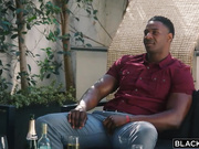 高颜值漂亮女友贡献出来一起享受啪啪作品 大长腿美女一看就鸡动视觉冲击感太强了