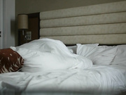 香港某大学年轻小情侣酒店开房体验性爱,美女外表清纯叫床淫荡,男的体力真好高难度姿势快速抽插,速度惊人啊!