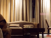 酒店大战94高挑黑丝公关女呻吟诱人不愿意在桌子上干说别玩高科技了容易死在这对白淫荡