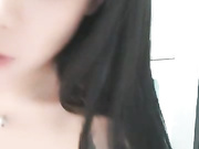 纹身渣女露脸求小哥哥草她，小腹处纹身fuck很性感，给力的深喉口交无套激情爆草直接内射，没满足自己又拿道具插