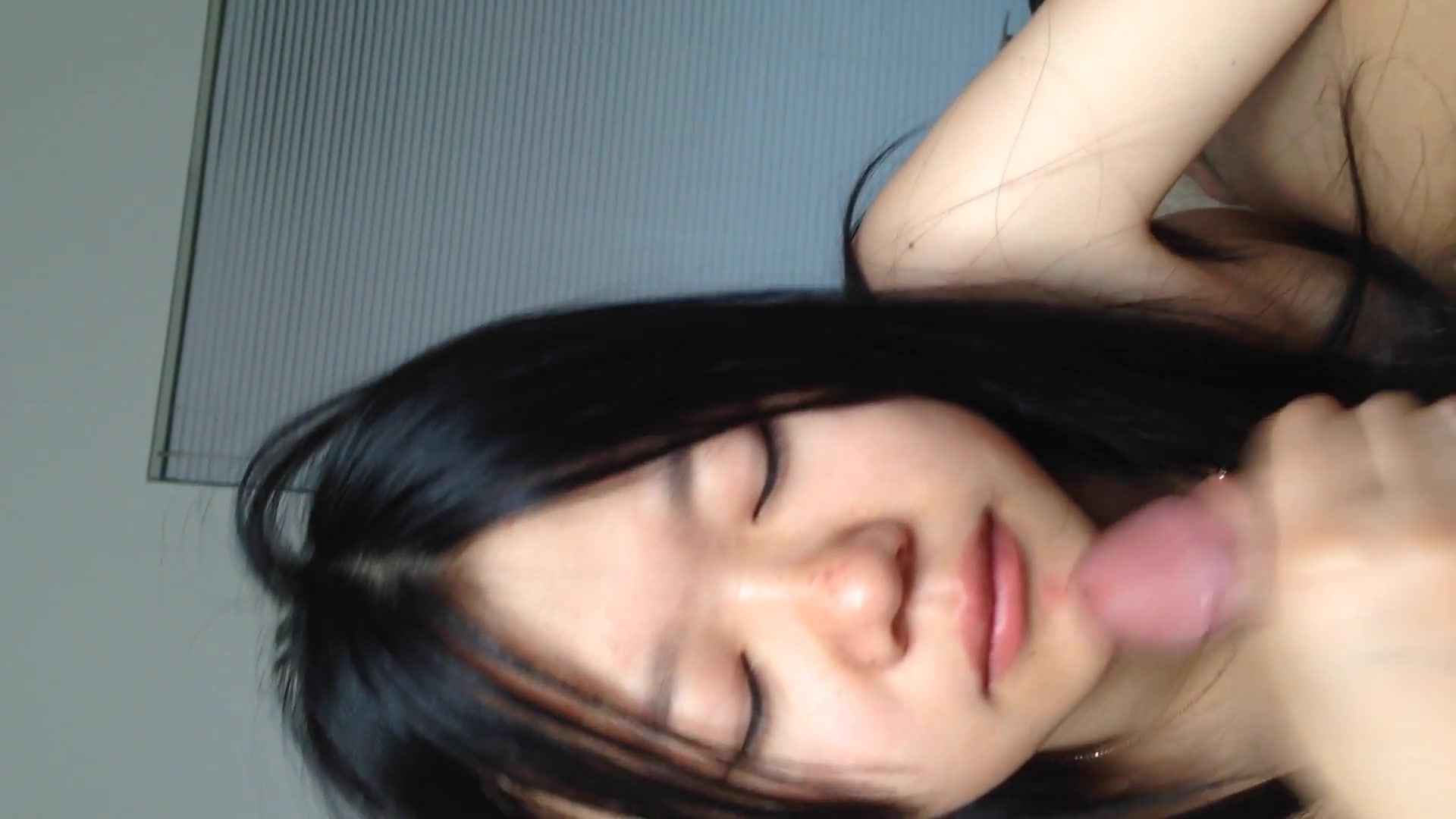 大学生小情侣做爱视频流出，青春肉体激烈碰撞