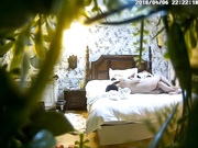 一对小情侣开房打炮 女主口活不错 两个人换着姿势干 叫床声都让人听硬了