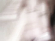 人到中年坐地能吸土