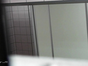 特攻队系列这期美女多潜入大学校园蹲守女卫隔间连拍青春漂亮学生妹方便特写B出来再拍脸