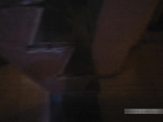 真走运偏僻旅馆200元操了位高颜值短裤长腿美女,外面还有客人在等她,用力太猛说：都被你搞红了,痛死了,好了没!