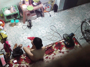 出租房趴窗拍攝年輕情侶全裸居家私密生活 床上激情啪啪各種體位玩弄表情淫蕩 1080P高清完整版