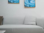 千人斩探花约了个白衣高颜值美乳妹子，口交近距离特写掰穴大力猛操_ev