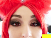 红发浓妆荡妇被大屌三洞全开颜射一脸