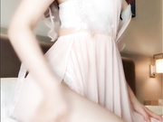 微博红人大奶子美少女隔壁小姐姐吖私人订制淫语自述水晶棒自慰捣出来好多白浆撸点很高对白淫荡