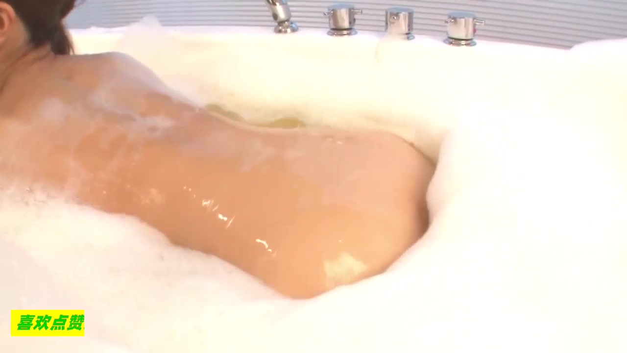 敏感美鲍停不了的呻吟(无码)01