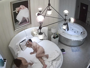 包养身材苗条年轻漂亮小三开房约啪貌似干了5次