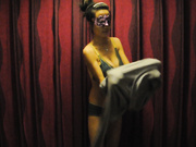 少妇国模小鱼大尺度私拍原版套图227P+视频1V 阴毛多的吓人 看样子应该是生过孩子了