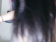 极品骚妞萝卜苦瓜听狼友指挥坐插骚穴