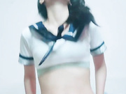 可爱制服妹子居家和男友啪啪做爱女上位销